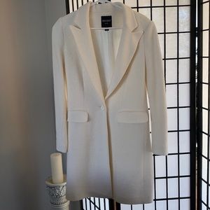 Beautiful winter white Insight boiled wool coat.  Never worn.  Perfect size 6